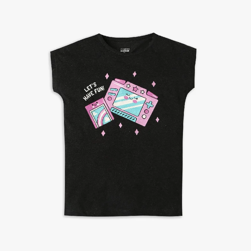 Logo T-ShirtsGirl's Regular Fit Graphic T-Shirt