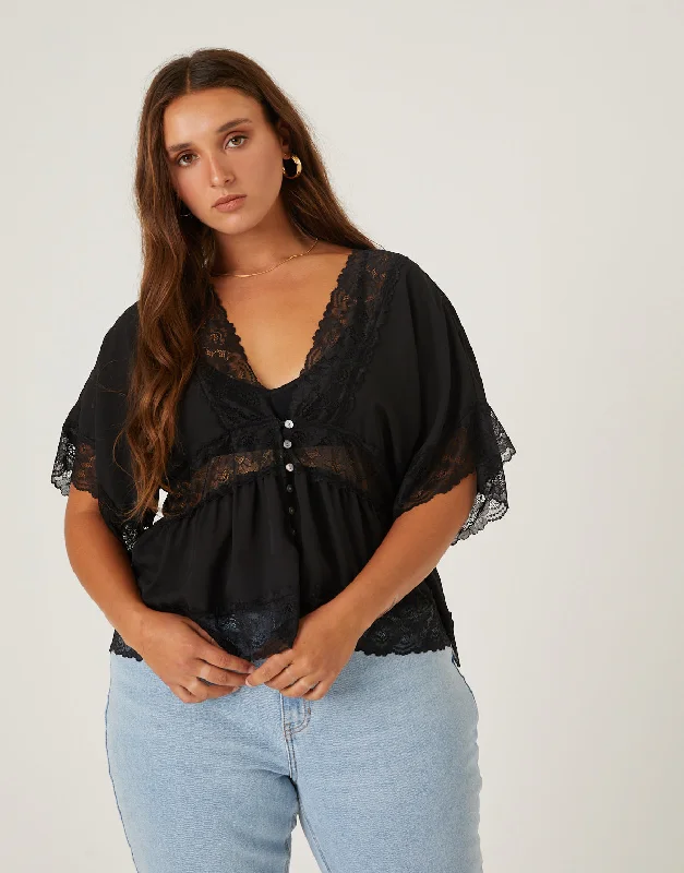 Plus size women's lace topsPlus Size Chiffon Lace Trim Blouse