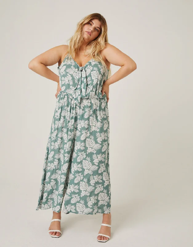 Plus size women's cotton topsPlus Size Tropical Leaves Jumpsuit