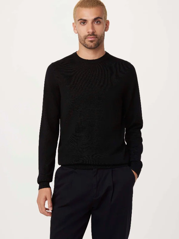 The Merino Crewneck Sweater in BlackCrewneckgadget