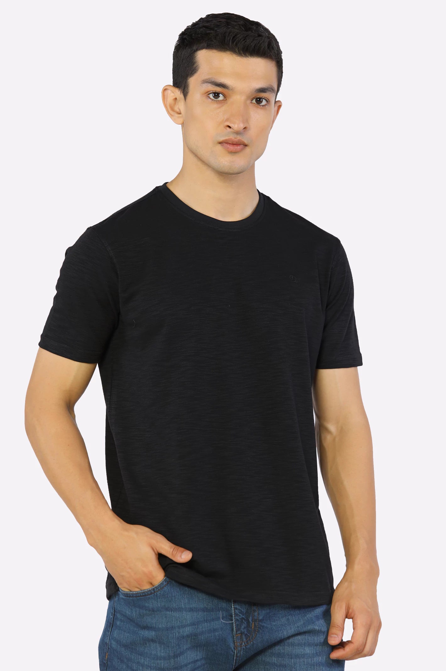 Basic Crew Neck T-ShirtCrewneckdurable